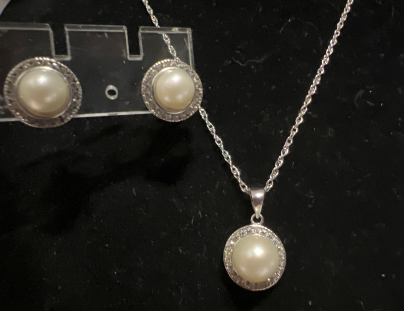 NISHI Fresh Water Pearl Earrings Necklace Sterling White Topaz Set