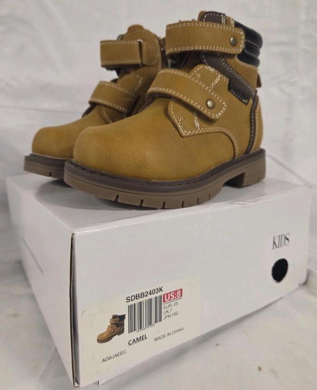 New Size US 8 Kids Dream Pair Shoes Camel Boots