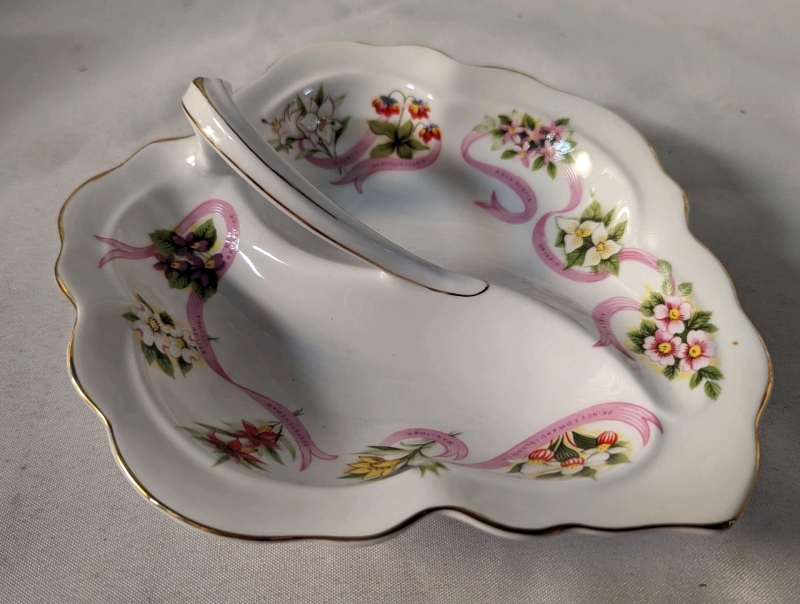 Royal Albert "Our Emblems Dear" Canada Series Candy Dish