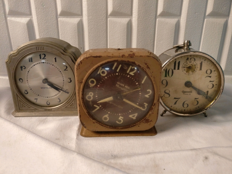 3 Vintage Desktop Alarm Clocks - As Is