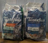 2 New: Tastefuls Cat Food - 2 Different Types - Both Bags Have Small Hole, Contents Appear Full - Originally 7lbs