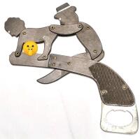 [Adults Only] Vintage Erotic Novelty Caplifter Pistol-Shaped Bottle Opener - Working 6" by 5.5"