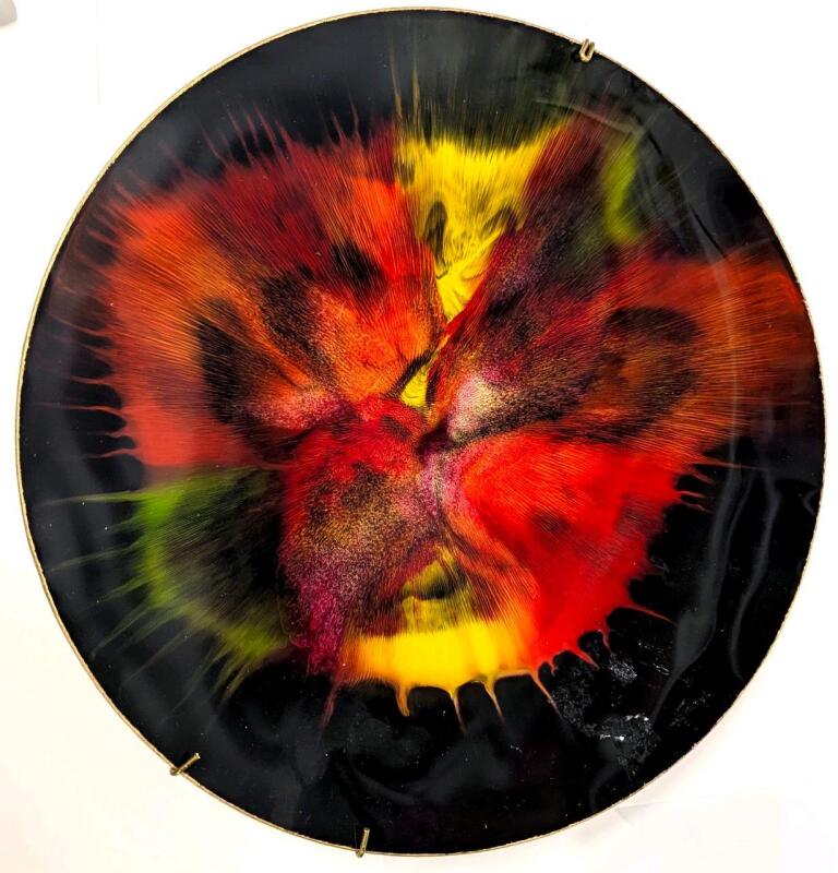 Striking Mid Century Modern SEETUSEE Canada by Mayfair Painted Pig Skin Leather-Backed Art Glass Display Plate, 12" Diameter