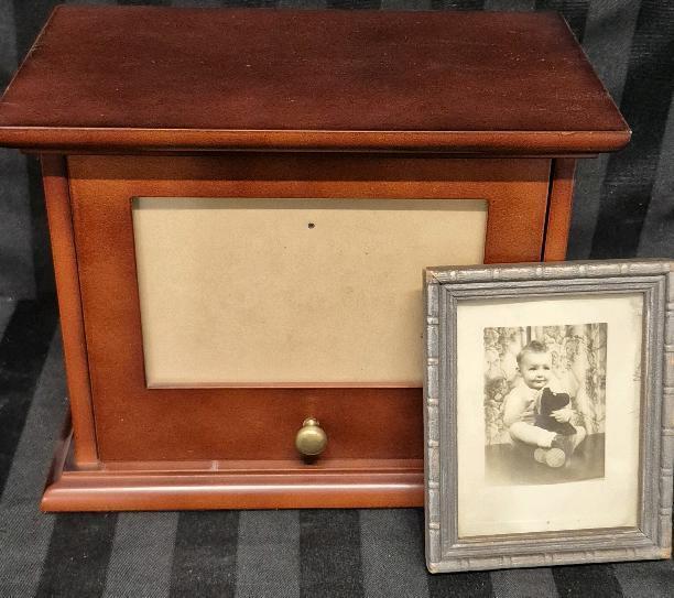 Wooden Photo Album Box & Picture Frame 5.15 x 4.15"