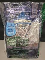 [BB 2025 DEC 28] Blue Buffalo Wilderness Dry Chicken Cat Food , 2.2kg (5lb) Bag .