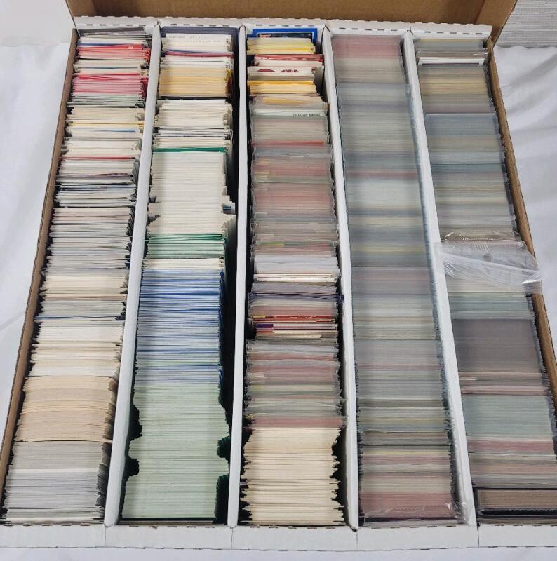 1990s MLB Baseball Trading Card Singles , 2000+ Trading Cards . Donruss , Leaf , Topps , Score .