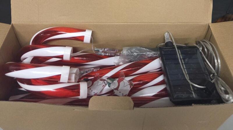 Solar Powered Christmas Candy Cane Lights
