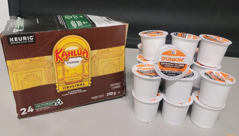 [BB 2025 AP 17] 22 Dunkin Medium Roast K-Cup Pods & 24 Kahlua Flavoured Light Roast Coffee K-Cup Pods