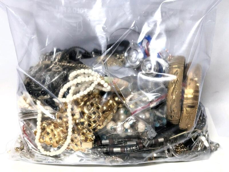 Over 4lbs Assorted Vintage to Modern Jewelry
