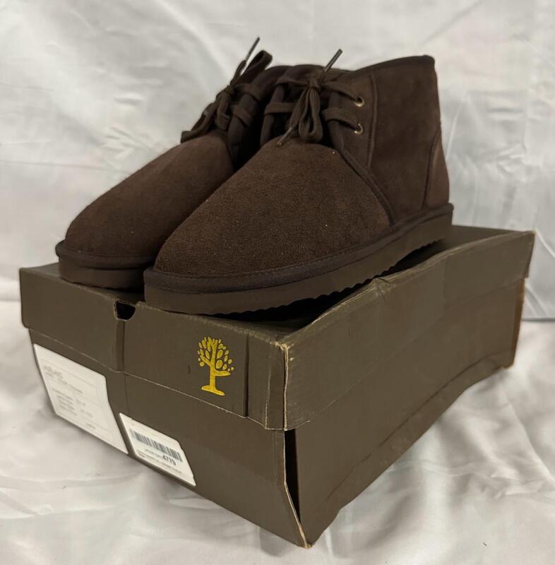 New Pair of Women&rsquo;s 10.5 Classic Leather Ankle Winter Boots