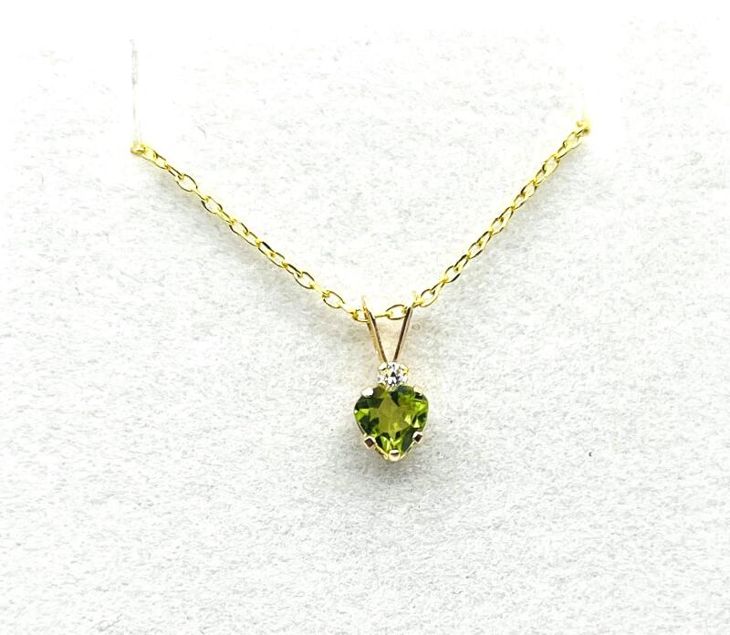 10KT Yellow Gold Natural Natural Peridot Heart Shape Pendant with Gold Plated Sterling Silver Chain, Retail $400.00.