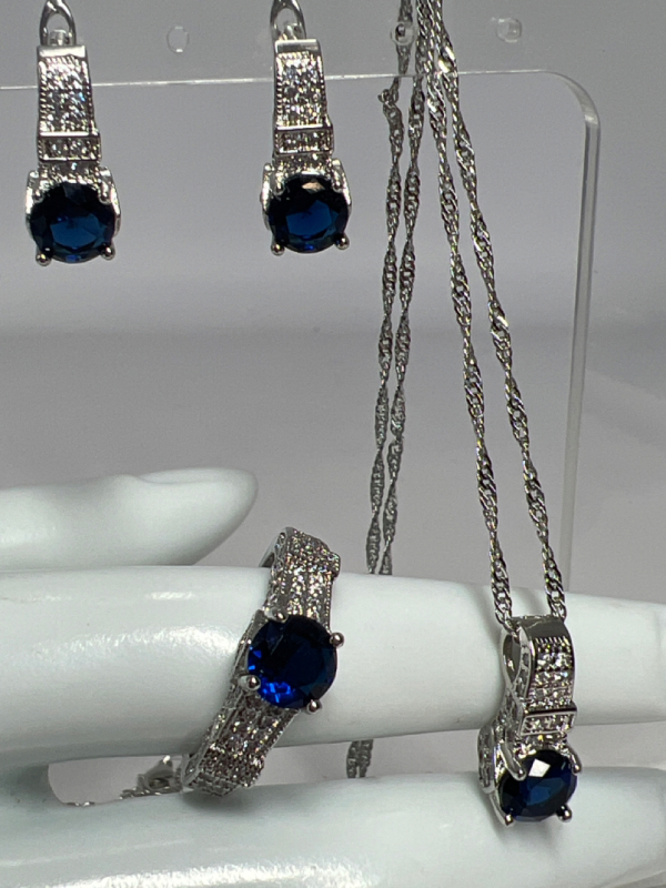 925 Sterling Ring Earrings Pendant Set Blue Stone.