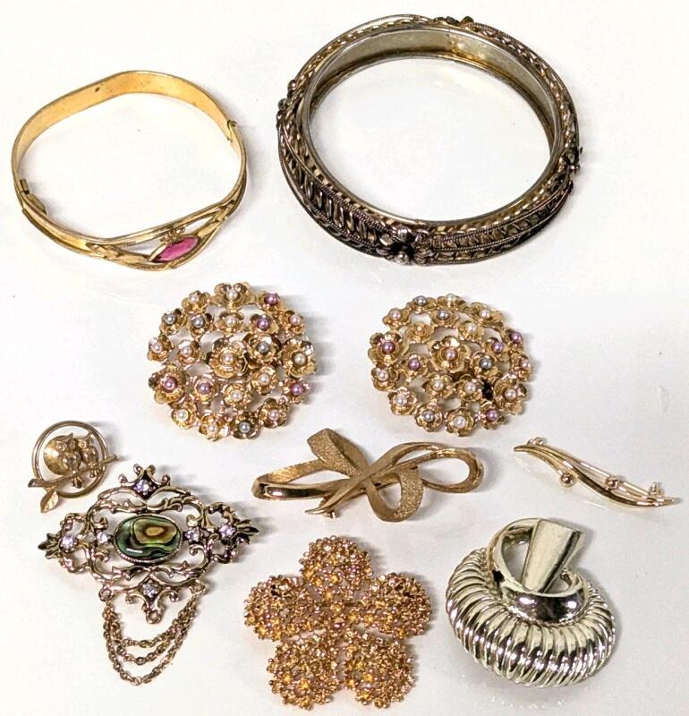 Assorted Vintage Jewelry: Pair Large Ornate Floral Clip-On Earrings. 6 Brooches, Hinged Bracelet & Bangle, Up To 2.5" Diameter