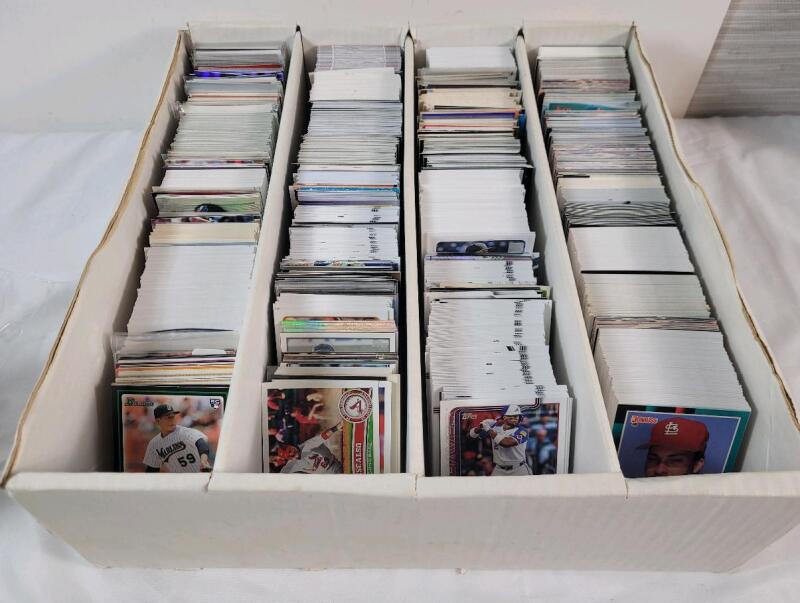 1988 - 2025 MLB Baseball Trading Card Singles , 1000++ Trading Cards in Quad Long Box . Topps , Bowman , Donruss , Upper Deck