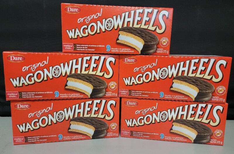 [BB 2025 FEB 12] 5-Packs Dare Original Wagon Wheel Snacks . 5 Packs - 9 Per Pack . All Sealed