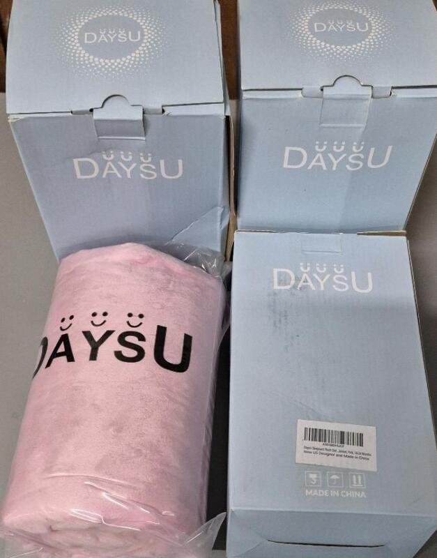 4 New sz 18-24mtns DaysU Baby Sleepsack Plush Dots