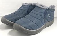 New Pair of Women's Sz. 5.5 Fuzzy Ankle Boots