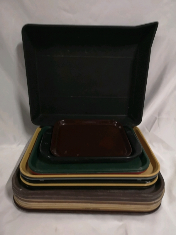 21 Serving Trays