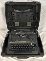 Vintage Sears &ldquo;The Corrector&rdquo; Typewriter in Case
