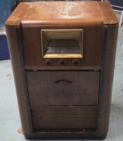 Old-school Radio/ Record Plsyer Untested