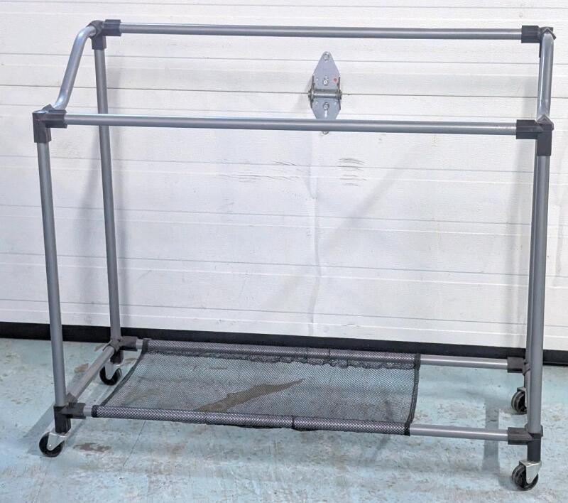 Lightweight Laundry Rolling Trolley, 32" Tall