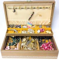 Vintage MELE 2-Tier Jewelry Box With Contents, 3.5" Tall