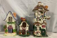 3 Ciramic mini houses