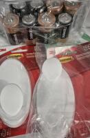 8 New Duracell "D" Batteries & 2 New 3M Hanging Hooks Holds 7.5lbs
