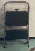 New Cosco Step Ladder