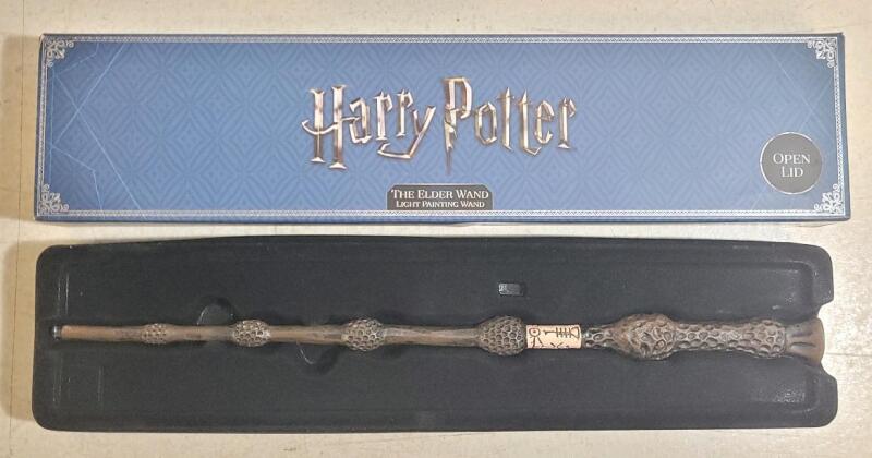 Harry Potter The Elder Wand " The Deathstick/The Wand of Destiny" Light Painting Wand . Tested Working . Measures 14.5" long .