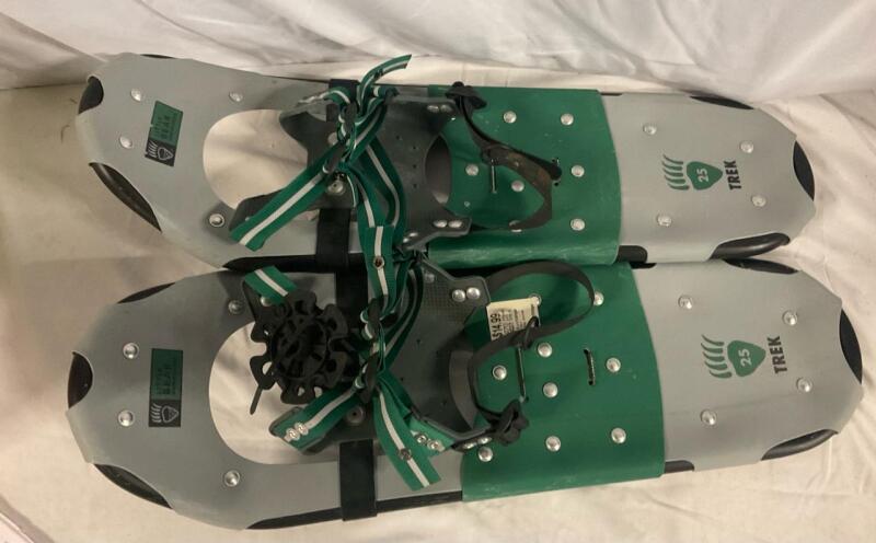Little Bear Trek 25 Snowshoes, Aluminum Frame, Adjustable Bindings, Crampons, Carry Bag Included