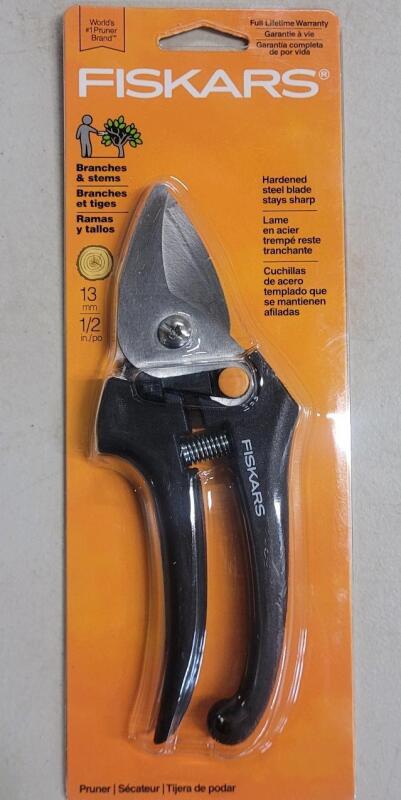 New Fiskars 7920 Hand Pruner, 0.5 Inch Max Cut, Hardened Stainless Blade, Cast Aluminum Handle, New