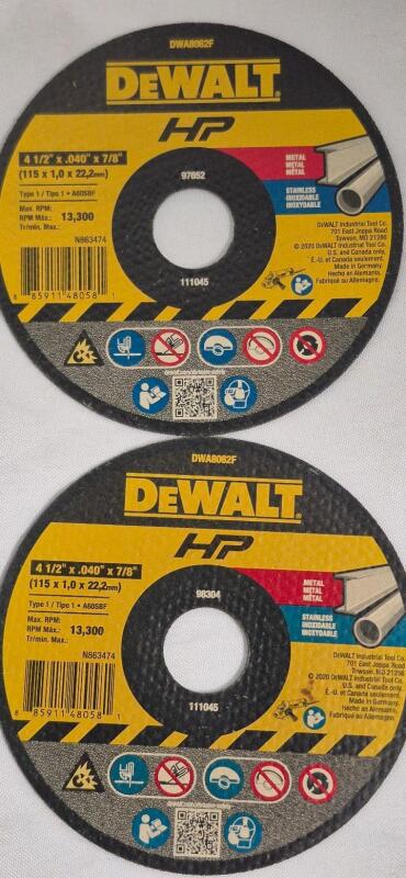 2 New DeWalt Sanding Discs 4.5" x 0.040" x 7/8"