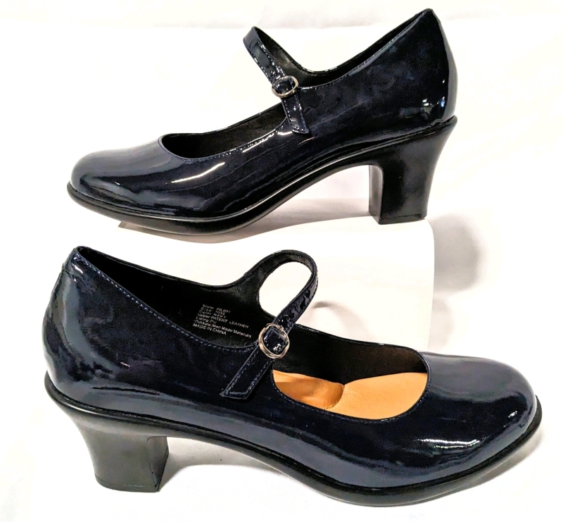 New Wen & Wear Ladies 10.5 Patent Leather Navy Dress Shoes (WL0001)