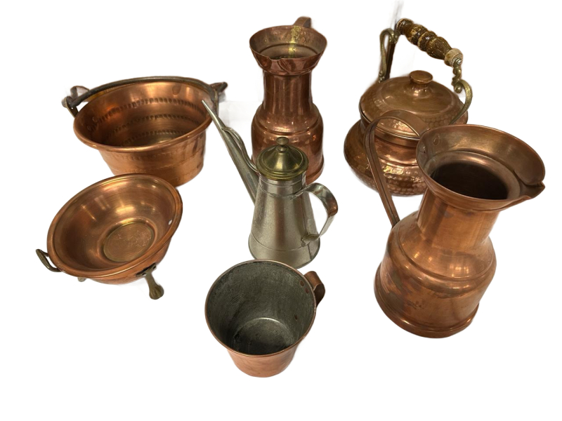 Vintage Hammered Copper Kitchenware &ndash; 7 Pieces &ndash; Pot, Kettle, Pitchers, Oil Can, Cup