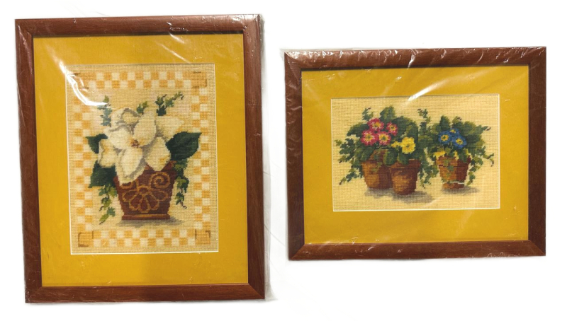 2 Vintage Framed Cross Stitch Art Set, Floral Potted Plants, Wood Frame 16.7x13.8/16.5x13 inches, Glass