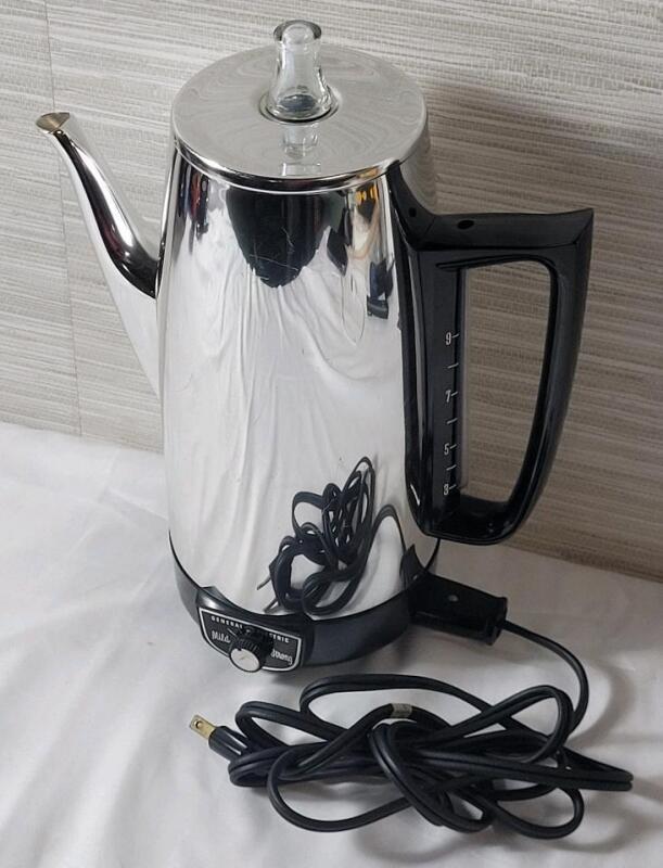 Vintage GE Automatic Coffeemaker , Model # P406 . Complete