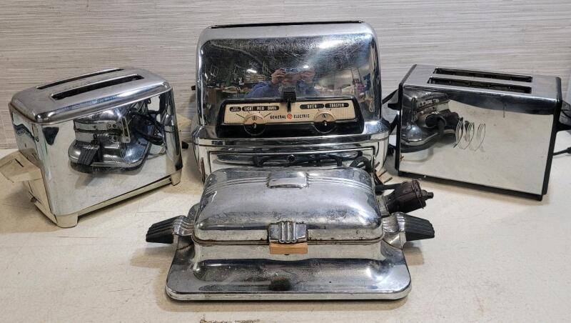 Vintage General Electric Chrome Toaster Oven, 2-Slice Toasters & Sandwich Maker, 1940s&ndash;60s