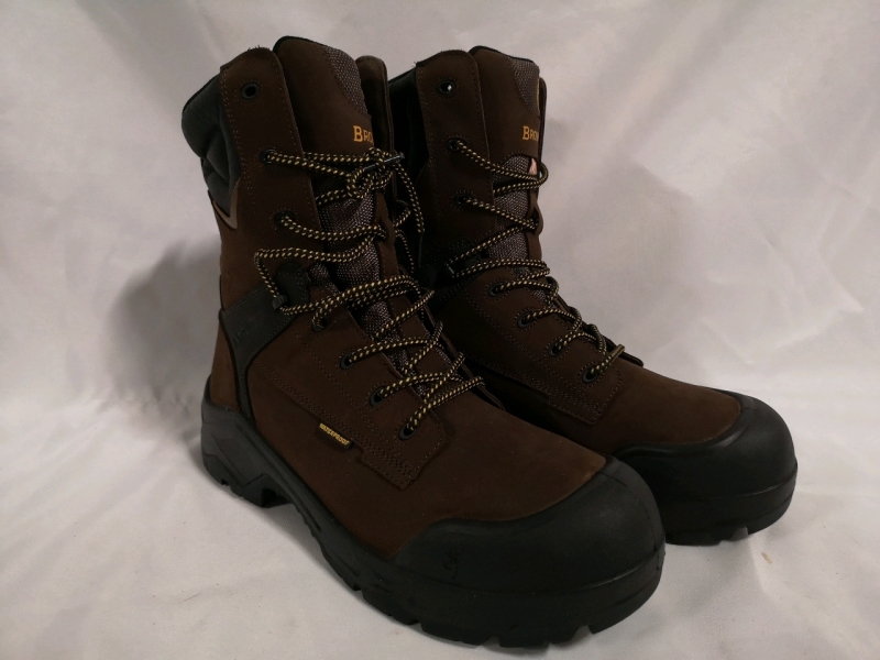 New Pair of Browning Boots. No Size listed.