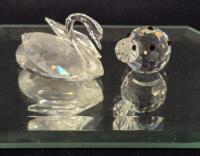 Swarovski Crystal Swan with Mirror Plate & Crystal Figure