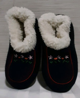 New Ladies Embroidered Bootie Slippers Size 5-6 Small