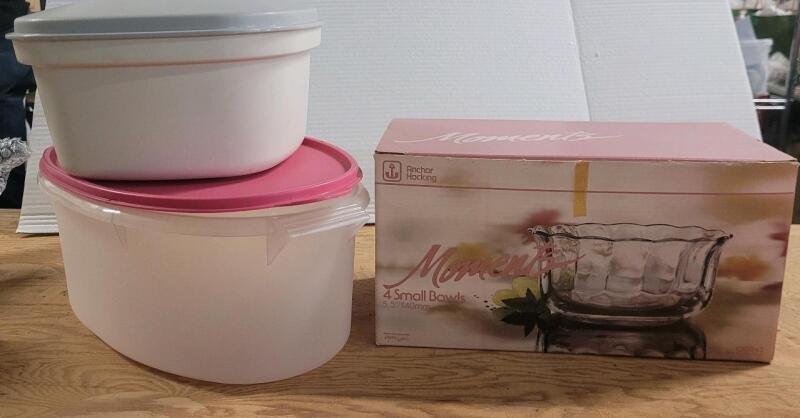 Two (2) Tupperware Containers w/Lids & Anchor Hocking Set of 4 Glass Bowls