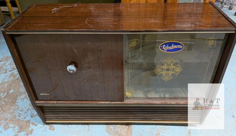 Vintage Tv Stand with Built in Stereo System.