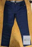 NEW GAP Men's Navy Blue Chinos/Pants Size 34x30, 5 Pockets, Button-Zip Fly