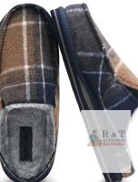 New sz 7 Men's ONCAI Slippers