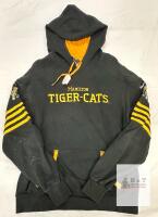 Reebok Hamilton Tiger-Cats Pullover Hoodie Medium Black/Yellow Striped Sleeves N11-8492 12