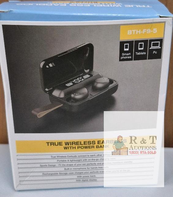 BTH-F9-5 True Wireless Earbuds with Power Bank, Bluetooth 5.0, Touch Controls, Digital Display, Black