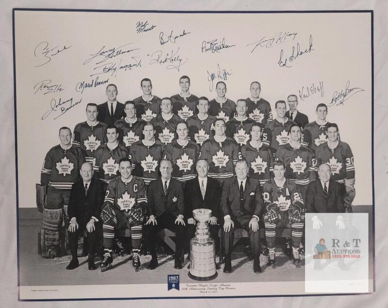 Toronto Maple Leafs 1967 Stanley Cup Alumni Signed Photo 20x16" LE 707/967 HHOF 2007