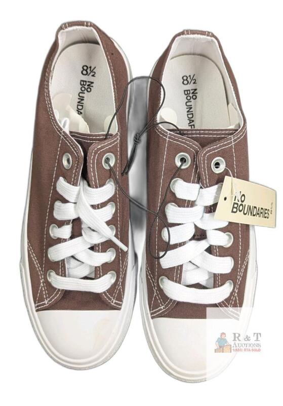 NEW No Boundaries Women's Size 8.5 Brown Canvas Low-Top Sneakers Lace-Up