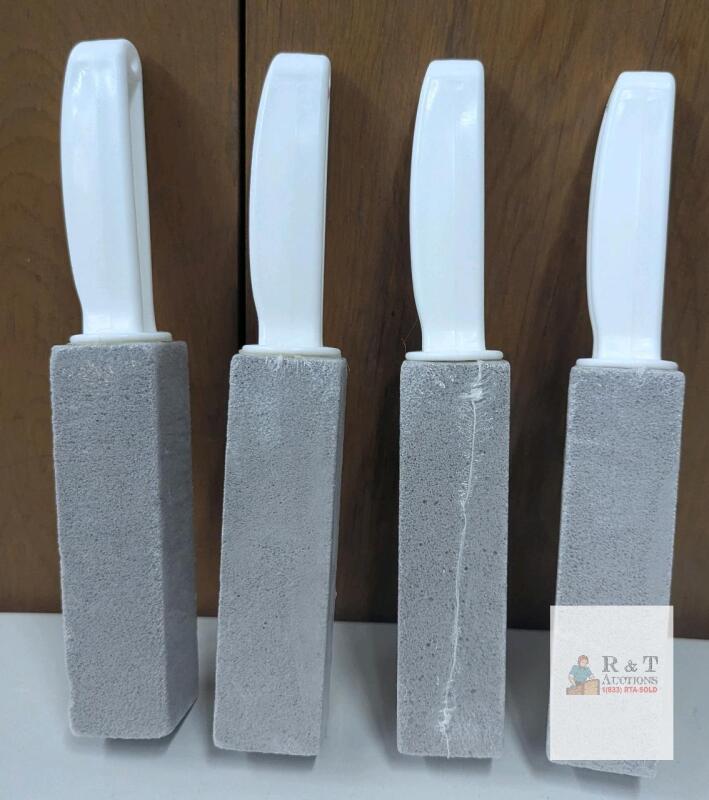 NEW Grill Cleaning Bricks with White Plastic Handles 8x4x3.5in - Set of 4, Heavy-Duty Pumice